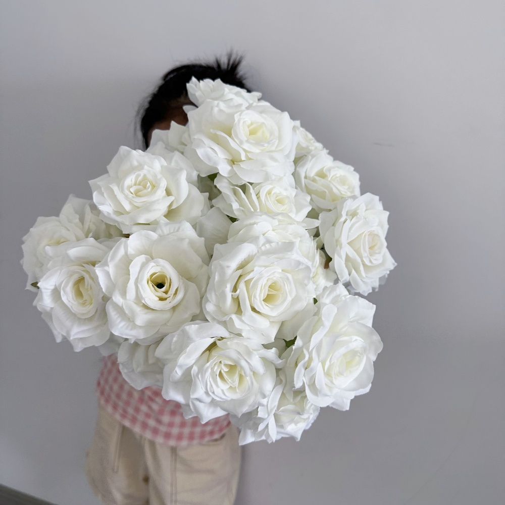 Bellissimo bouquet di rose a 9 - Baby Nursery Vintage recensione e prezzo